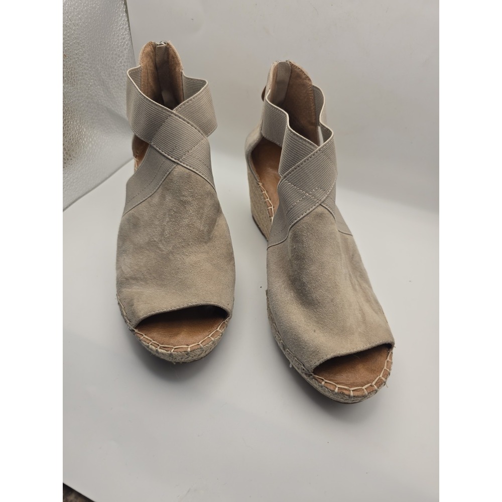 Gentle Souls Signature Coleen Wedge Sandals 8.5M